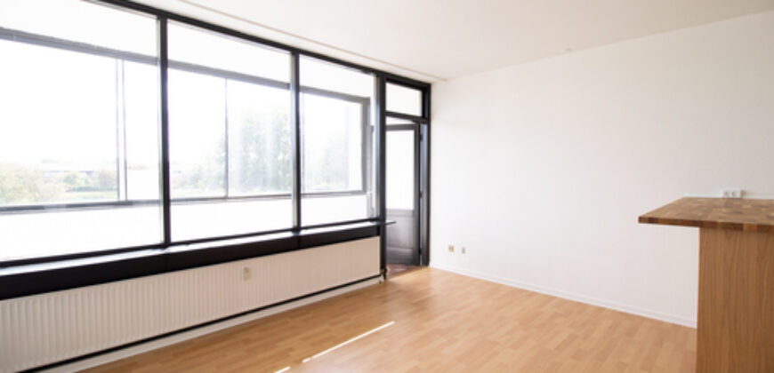 København, Ishøj Strand – stor 1 værelses m/altan og tæt til alt