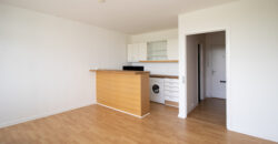 København, Ishøj Strand – stor 1 værelses m/altan og tæt til alt