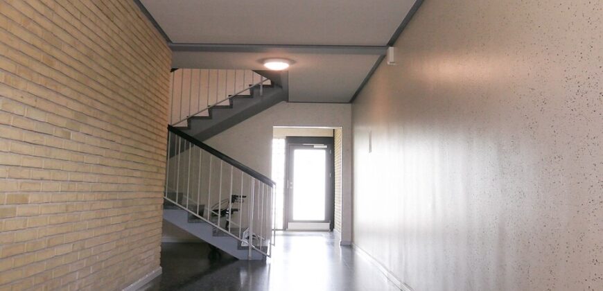 København, Ishøj Strand – stor 1 værelses m/altan og tæt til alt