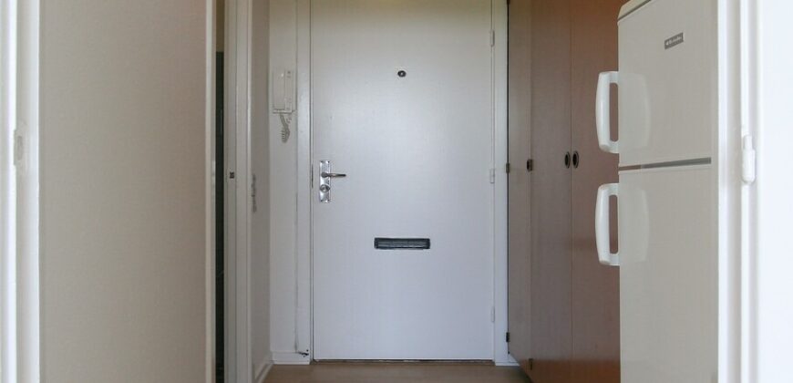 København, Ishøj Strand – stor 1 værelses m/altan og tæt til alt