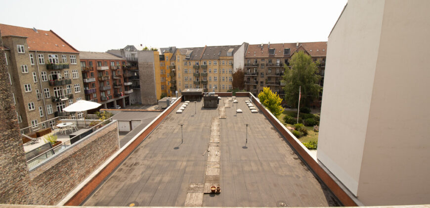 Nedsat – Kbh. Ø, Ndr. Frihavnsgade 2v eksklusiv Penthouse (ingen ovenpå) p-plads/kræver bil