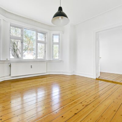 København, Taastrup Hovedgade 3, st. 5 værelses villalejlighed, stue m/stor have